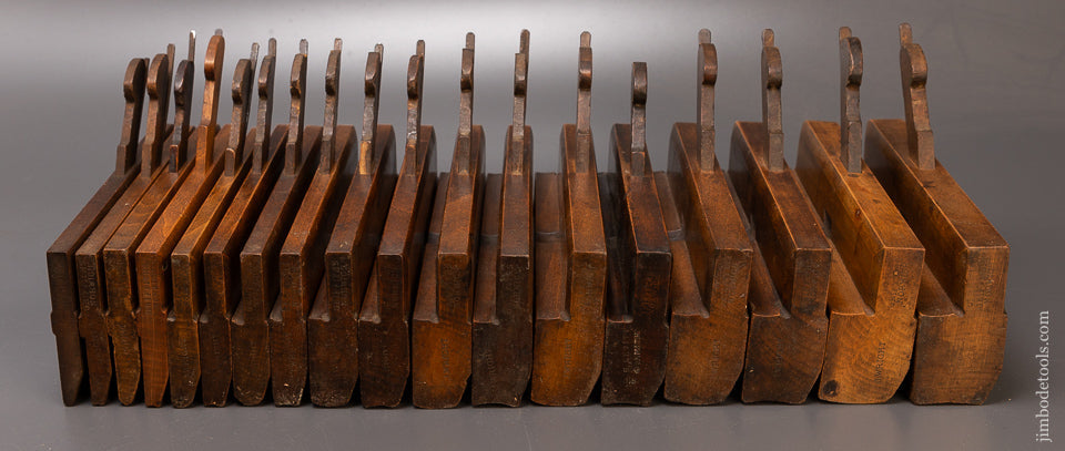 Complete Set of 18 Hollow & Round Moulding Planes by GRIFFITH - 109925