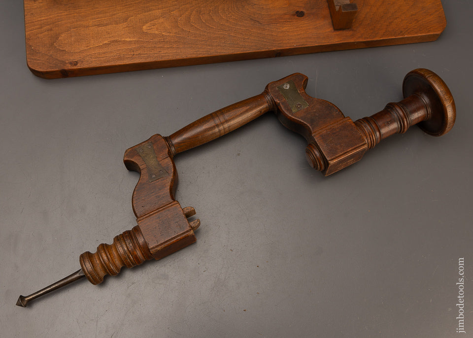 Early Clothes Pin Brace with 9 Pods - 110676