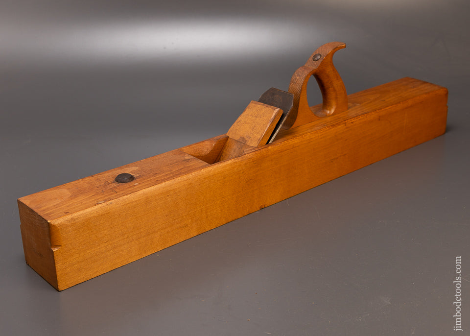 BODMAN & HUSSEY PAWTUCKET, R.I. New Old Stock 28 Inch Beech Joint Plane 2 STARS - 110720