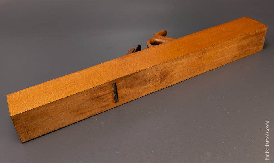 BODMAN & HUSSEY PAWTUCKET, R.I. New Old Stock 28 Inch Beech Joint Plane 2 STARS - 110720