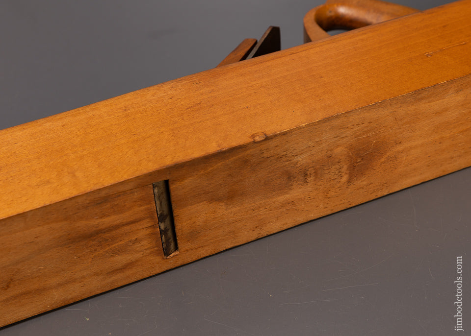 BODMAN & HUSSEY PAWTUCKET, R.I. New Old Stock 28 Inch Beech Joint Plane 2 STARS - 110720