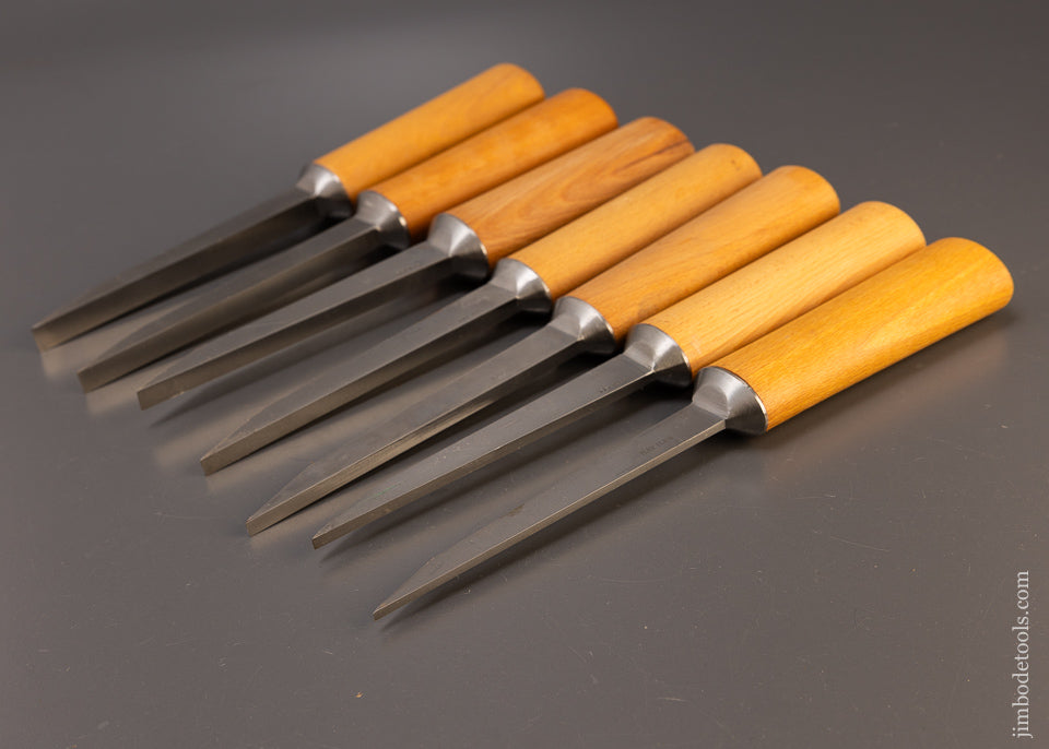 Dead Mint Set of 7 RAY ILES Pig Sticker Mortise Chisels - 110763