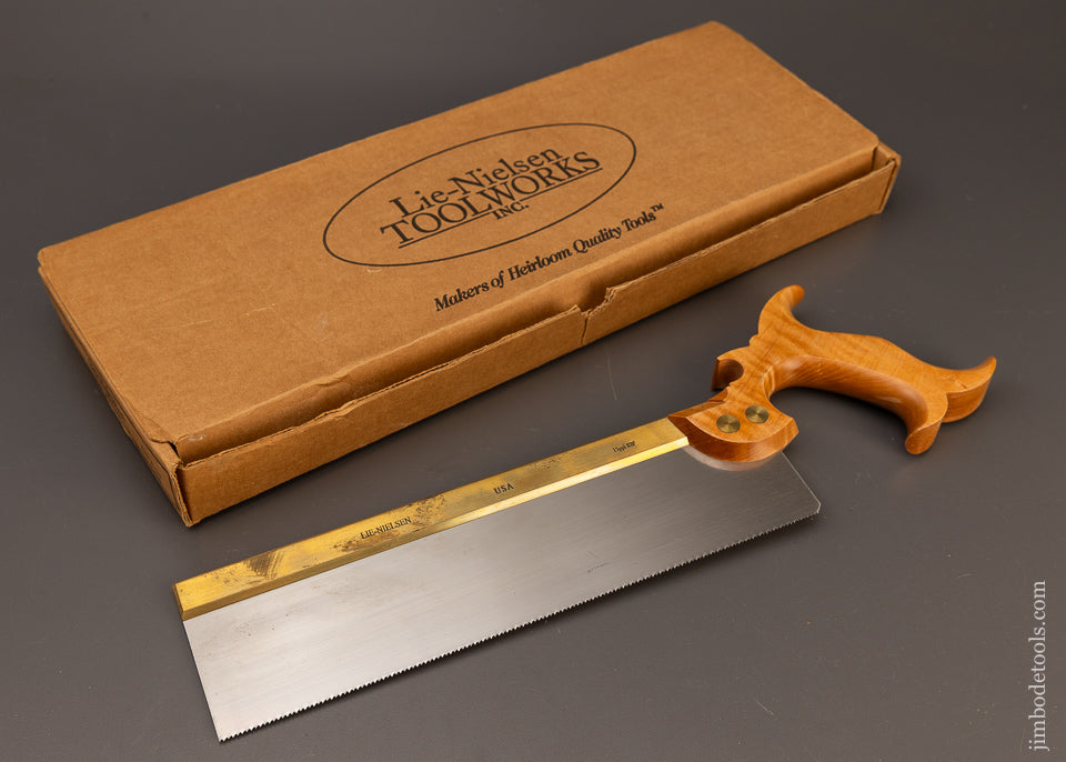 LIE NIELSEN INDEPENDENCE Brass Back Carcass Saw - 110937