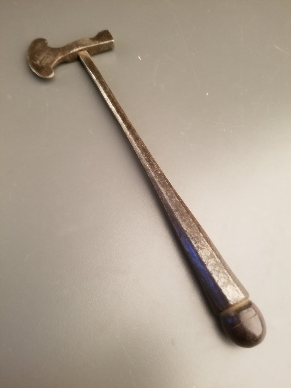 Stunning Strapped Sugar Hammer -- 47517