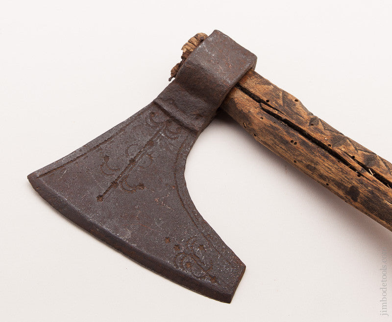 Fantastic! Decorated Side Axe