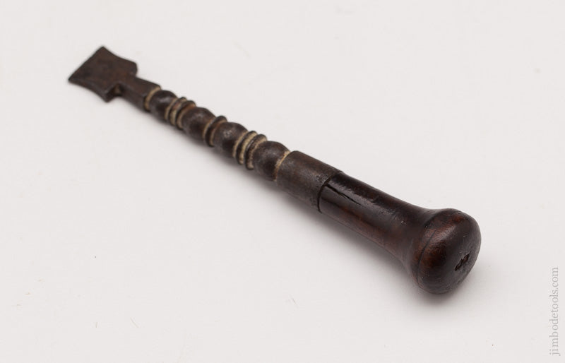 Beautiful 18th Century Buttonhole Chisel - 60997U