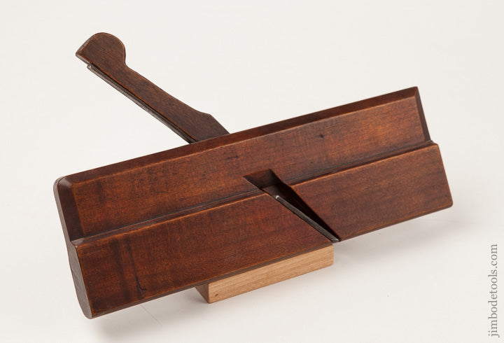 Beautiful 10 inch Round Molding Plane in yellow birch by JOHN PORRITT.- 64394R