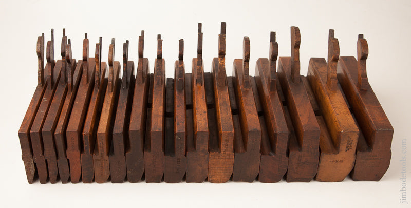Complete Harlequin Set of 18 Hollows & Rounds Molding Planes - 73405