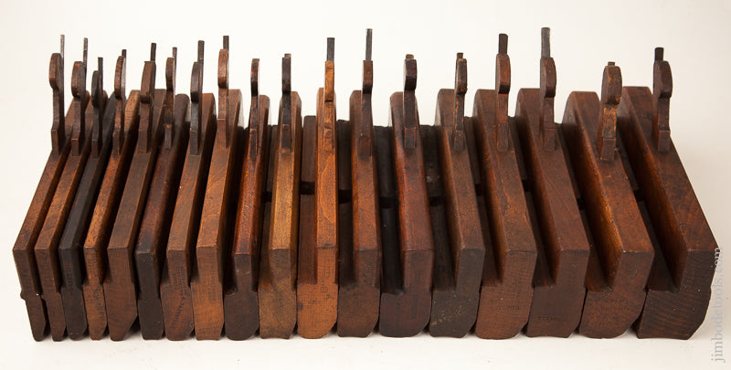 Complete Harlequin Set of 18 Hollows & Rounds Molding Planes - 73413