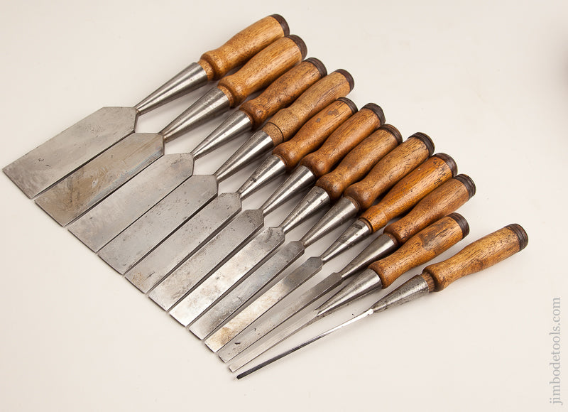 Great NEAR MINT Set of Twelve UNION Socket Firmer Chisels in Roll -- 73709