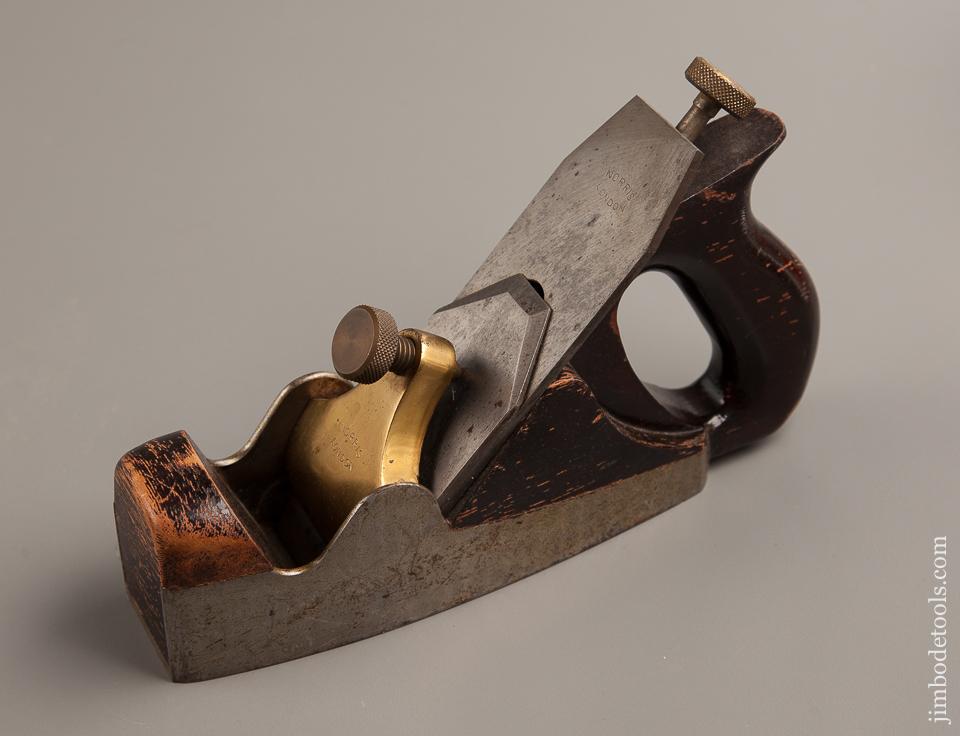 Minty NORRIS A5 Smooth Plane with Original Lacquer and Engine Turning - 77373R