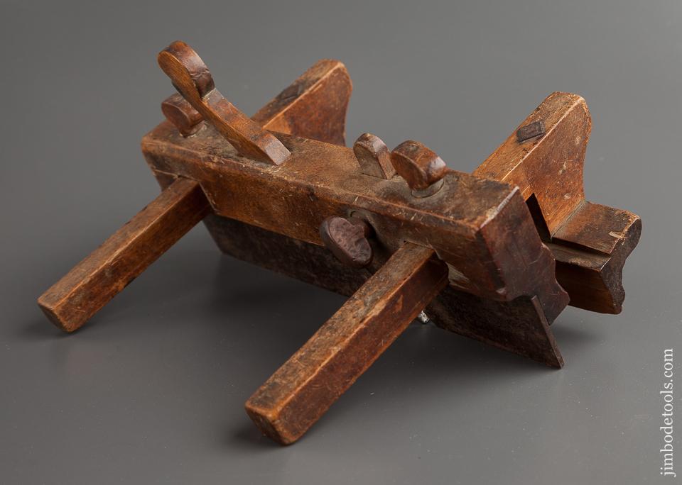 Ten inch JO FULLER PROVIDENCE Yellow Birch Plow Plane GOOD+ - 77602U