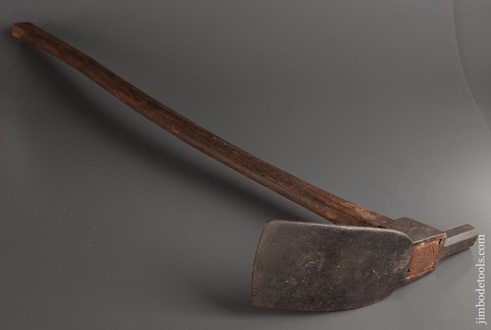 Early and Curvaceous Blacksmith A MILLER Octagonal Poll Adze - 78288
