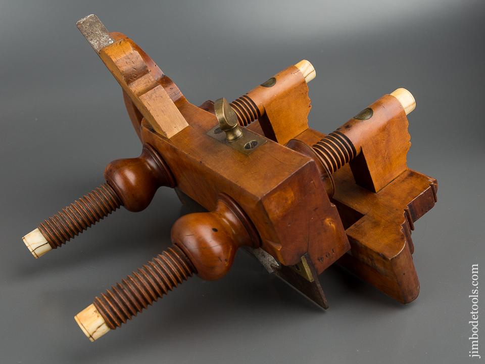 A. MEIER & CO ST. LOUIS MO Solid Boxwood Plow Plough Plane circa 1838-72 FINE - 79559U