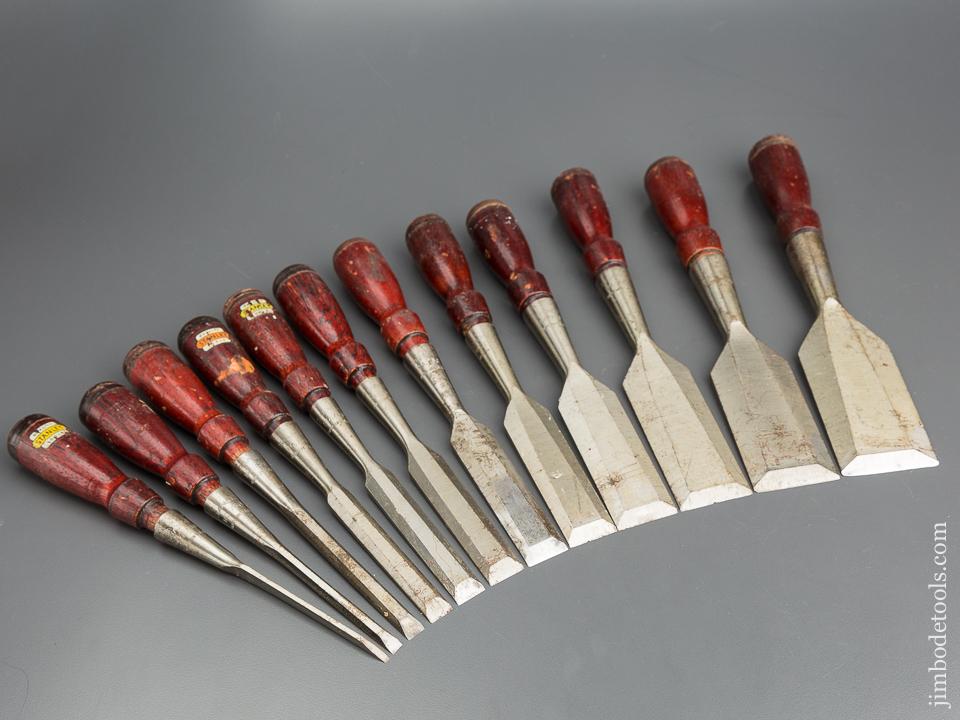 NEAR MINT Set of Twelve STANLEY No. 750 Socket Chisels - 79760