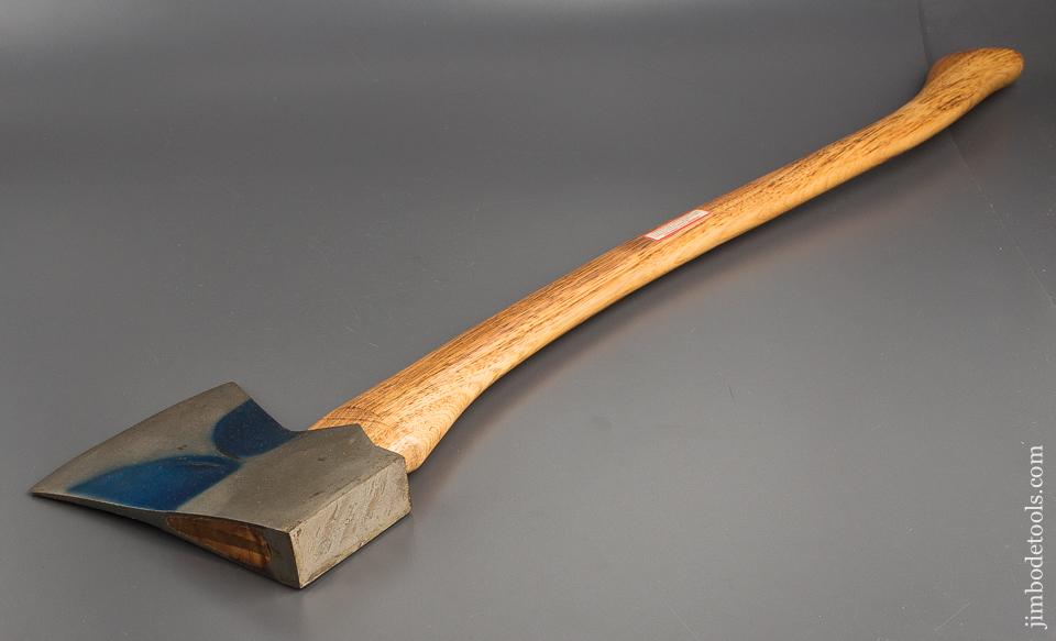 Dead Mint and Unused! KELLY PERFECT Axe with Phantom Bevels - 81368RU
