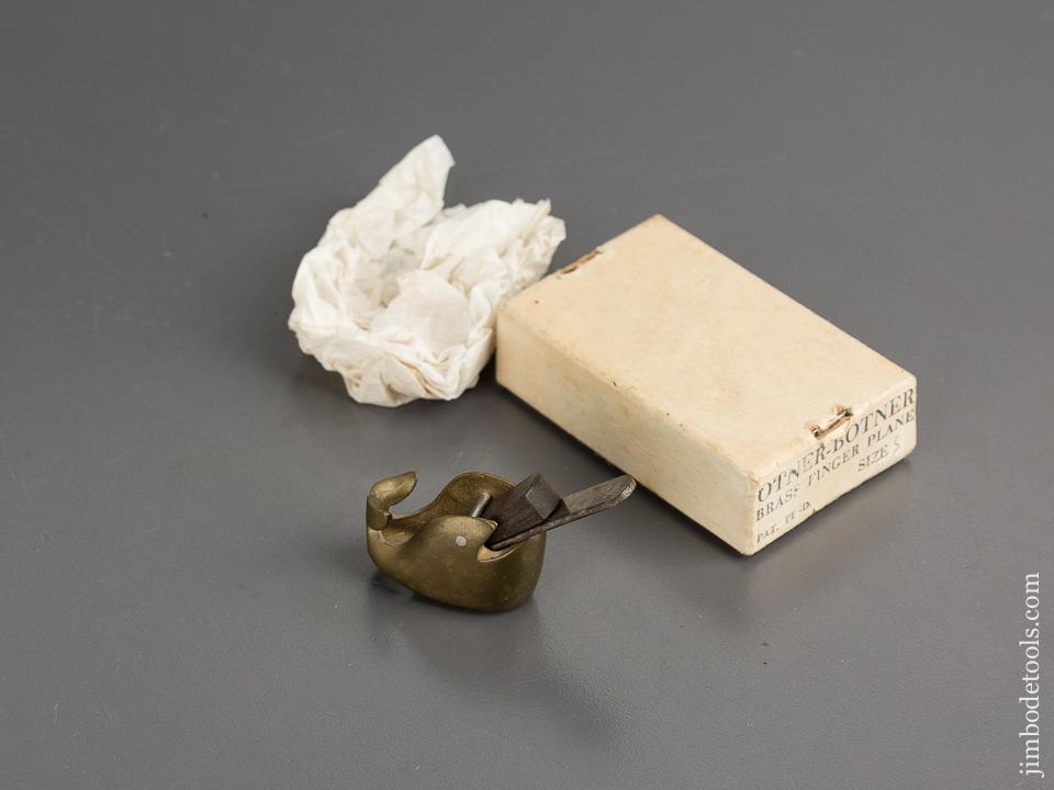 5/8 x 1 3/8 inch OTNER-BOTNER Brass Whale Plane in Original Box Marked "Pat. apl. For" - 81460R