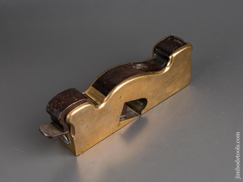 Stunning 1 1/2 x 8 inch Rosewood-Stuffed Gun Metal Shoulder Plane - 84276R