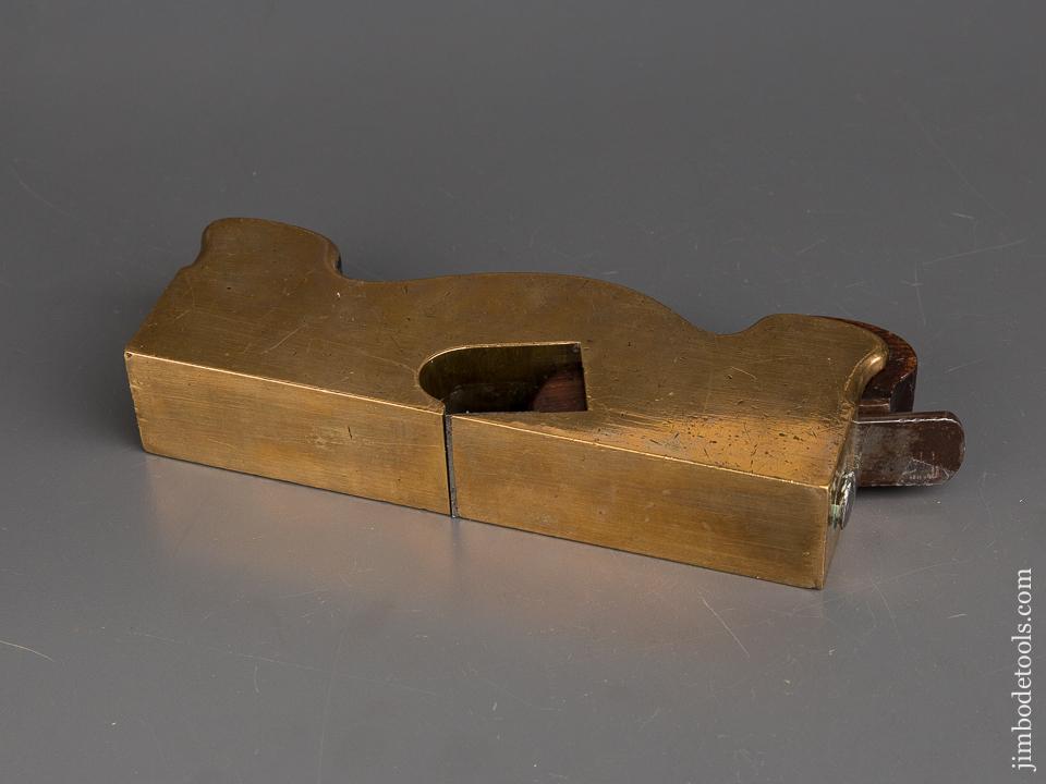 Stunning 1 1/2 x 8 inch Rosewood-Stuffed Gun Metal Shoulder Plane - 84276R