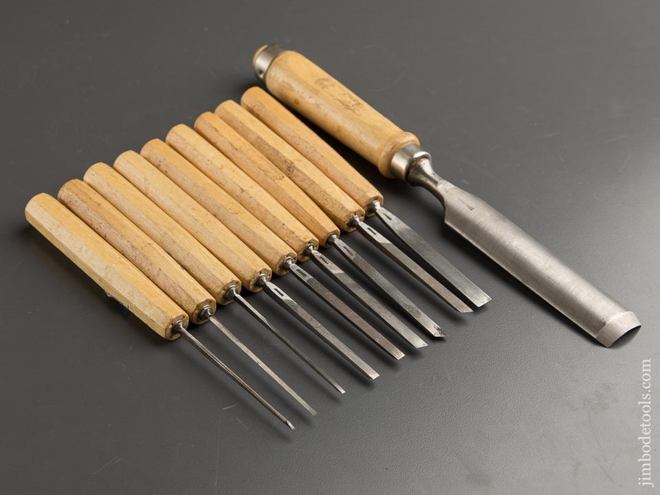 Ten DASTRA TOOLS Carving Gouges with Decals - 88643