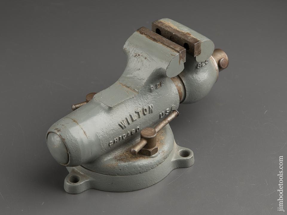 Crisp 2 1/2 inch WILTON Bullet Vise Dated 12/31/62 - 89351