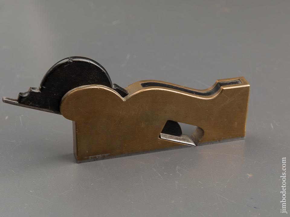 Stunning Gunmetal & Ebony Shoulder Plane - 89846