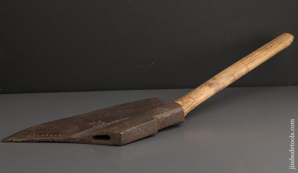 Great Decorated Goose Wing Hewing Axe - 90295