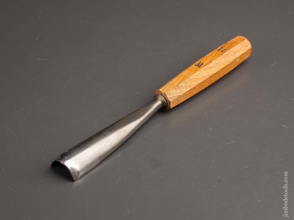 1 1/4 inch PFEIL SWISS MADE No. 11 Sweep Gouge - 90430