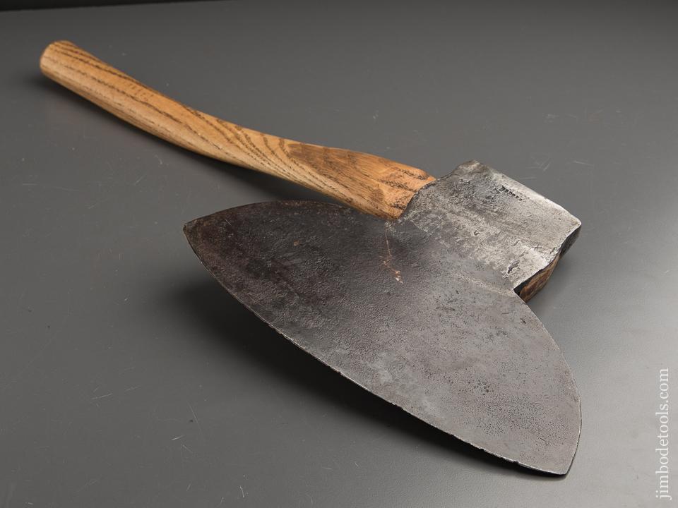 HEDGE & CO MONTREAL Broad Axe - 90457