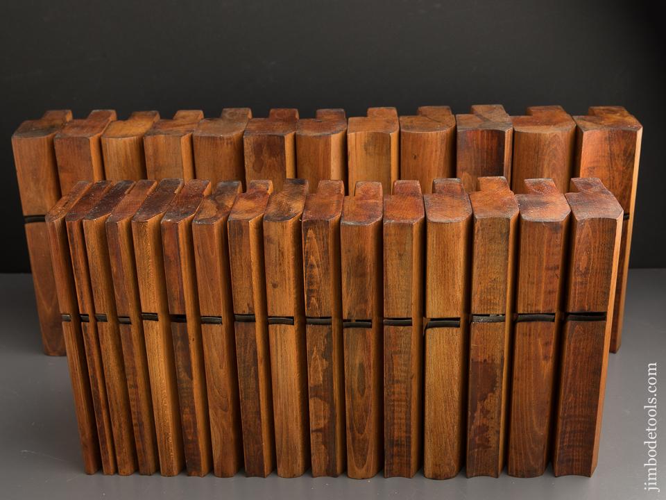 MASSIVE Set of Thirty Hollows & Rounds Molding Planes of EDWIN HAHN PLANE MAKER by CHAPIN STEPHENS UNION FACTORY circa 1901-29 EXTRA FINE - 90479