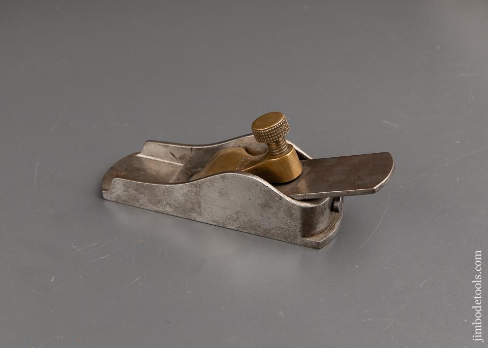 Outstanding! NORRIS No. 31 Brass and Steel Thumb Plane - 91235U