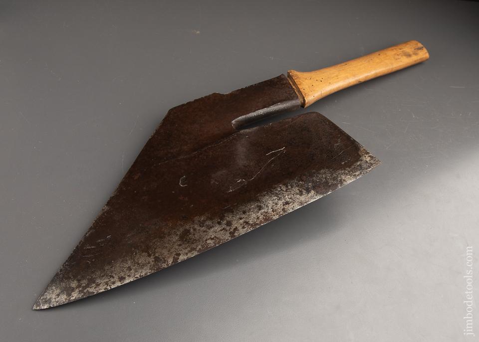 Fantastic! Goose Wing Axe - 91692