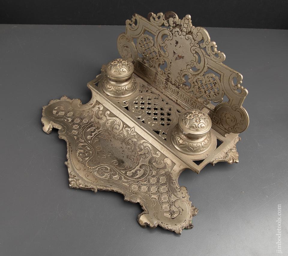 Beautiful! Ornate Victorian Ink Well - 93017R