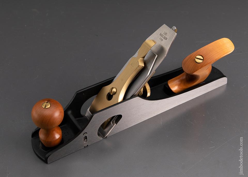 LIE-NIELSEN No. 10 1/4 Rabbet Plane - 93594