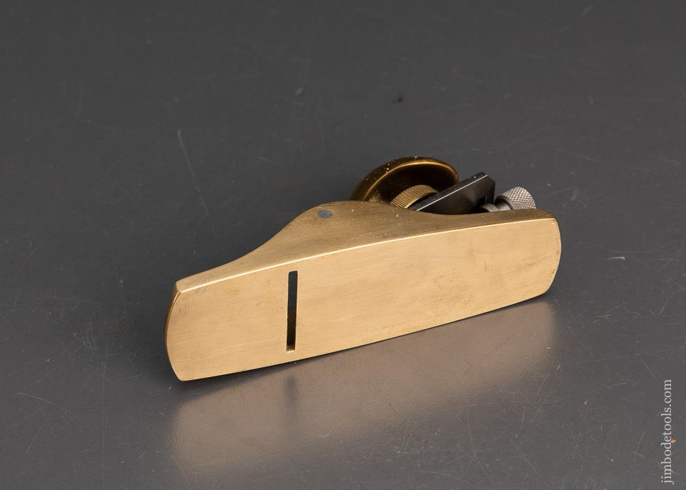 LIE-NIELSEN No. 102 Bronze Low Angle Block Plane - 93688