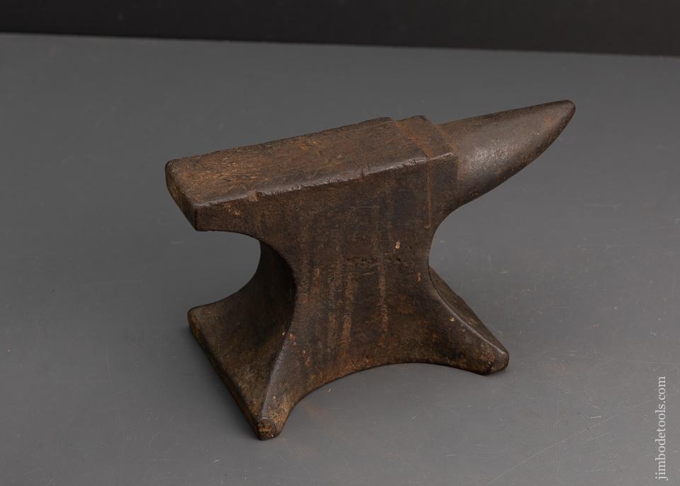 Awesome Eighteen Pound Anvil EARLY - 94388