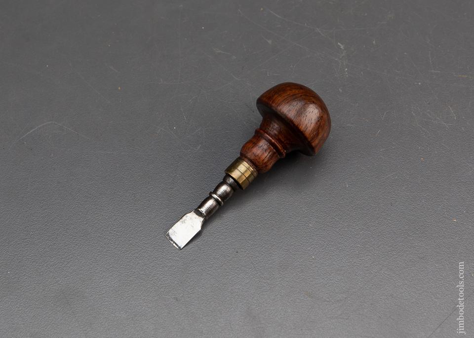 Rosewood Buttonhole Chisel - 94460
