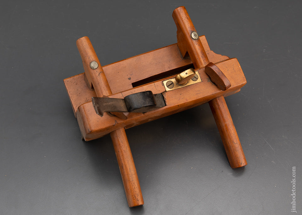 Stunning Boxwood Plough Plane - 94616 -