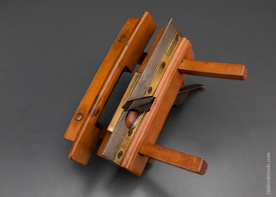 Stunning Boxwood Plough Plane - 94616 -