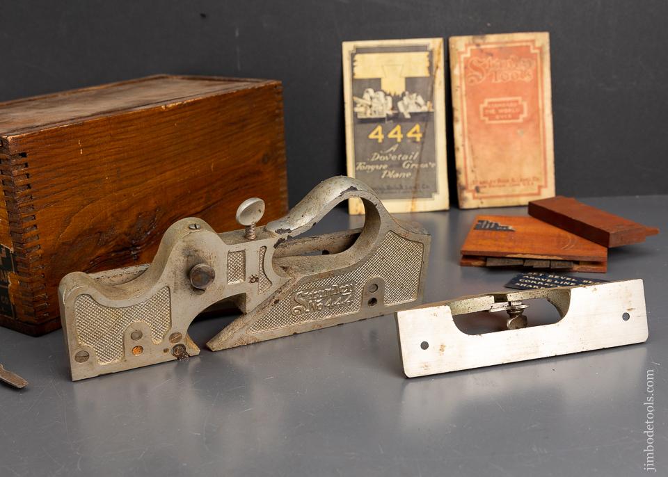 STANLEY No. 444 Dovetail Plane 100% Complete in its Original Chestnut Box - 95732