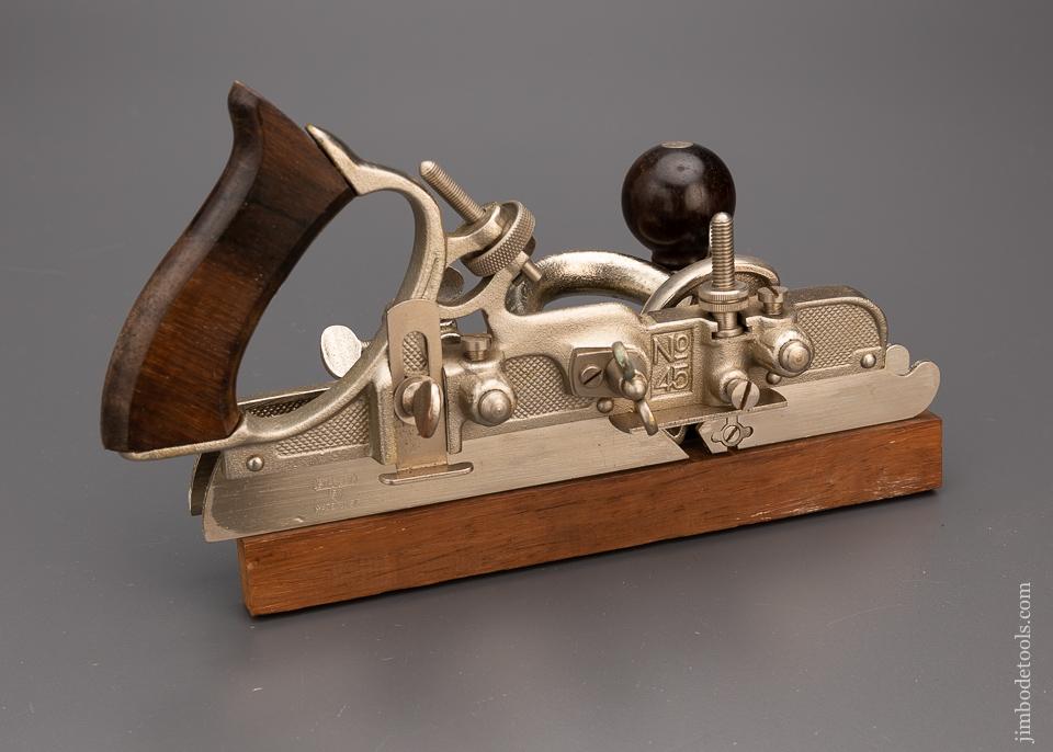 Near Mint STANLEY No. 45 Combination Plane in Original Box Dated 1940 - 98067