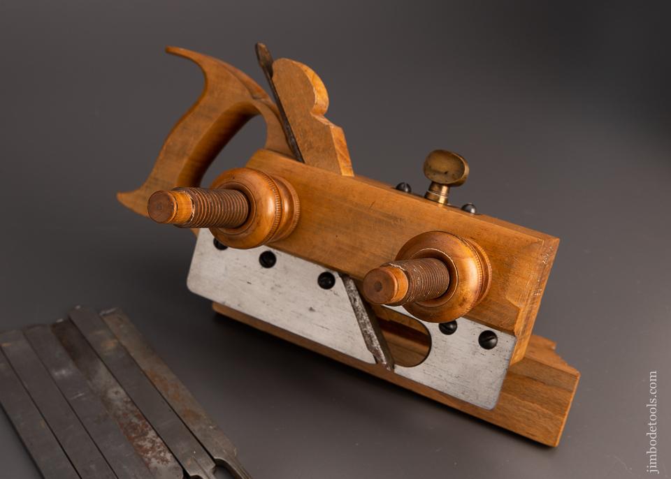 Near Mint SANDUSKY TOOL CO. No. 119 Screw Arm Handled Plow Plane with Irons - 98456