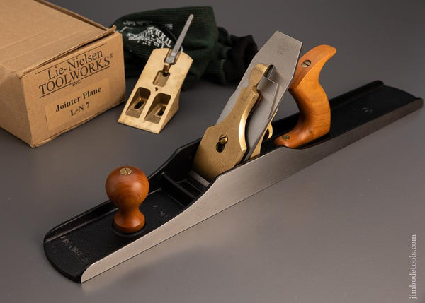 LIE NIELSEN No. 7 Jointer Plane Mint in Box with Sock and 2 Frogs