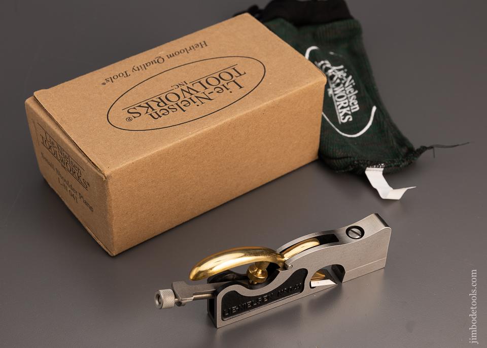LIE NIELSEN No. 041 Smooth Shoulder Plane Mint in Box - 98581