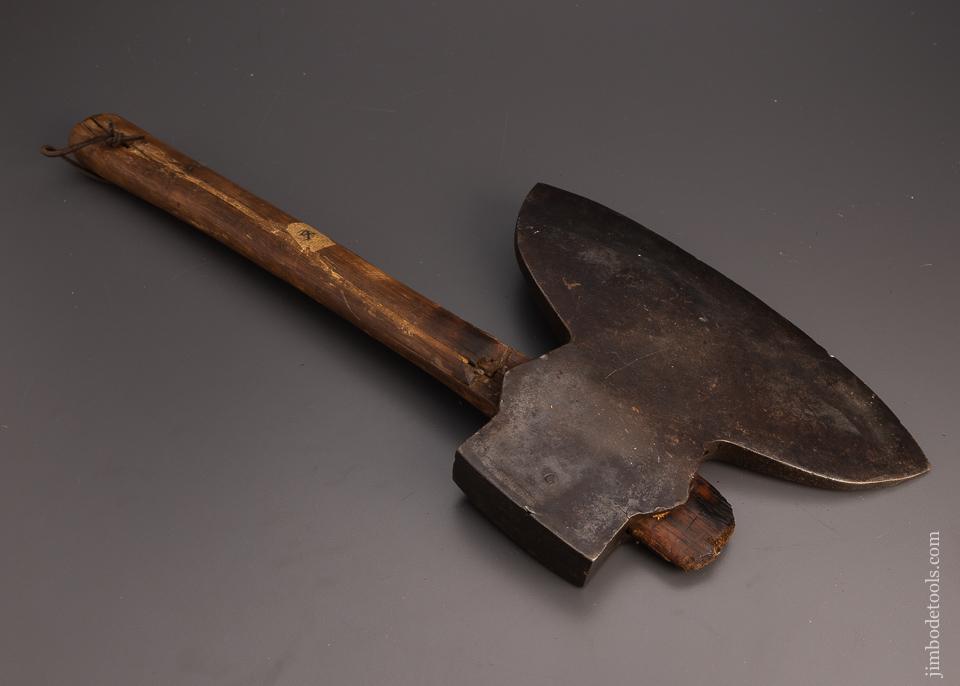 BEATTY & SON Offset Single Bevel Hewing Axe - 99451