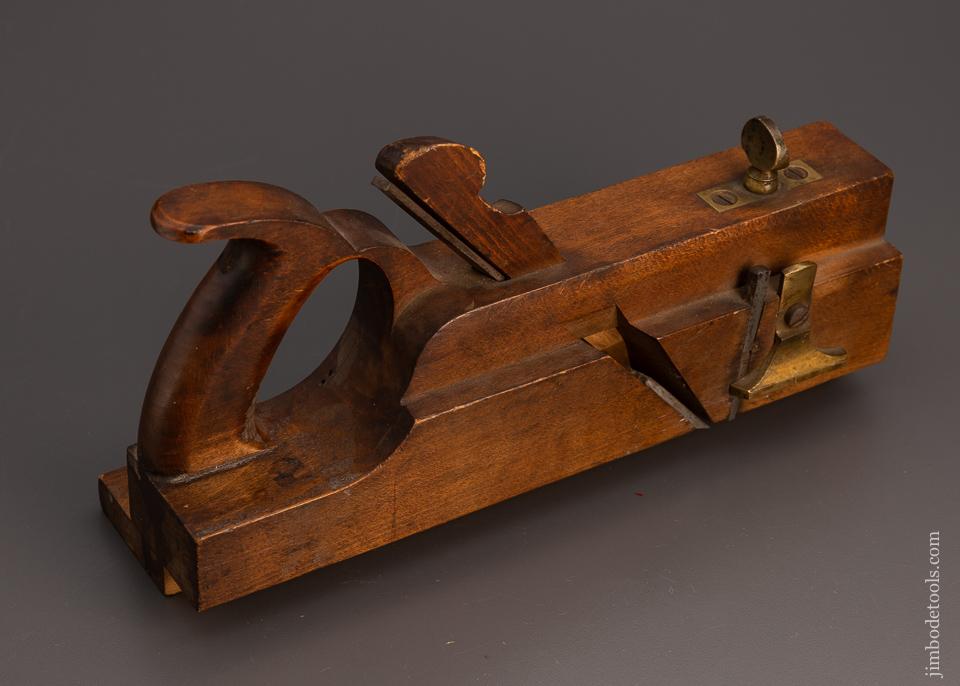 Magnificent Moving Filletster Plane by H. WELLS with Handle - 99919