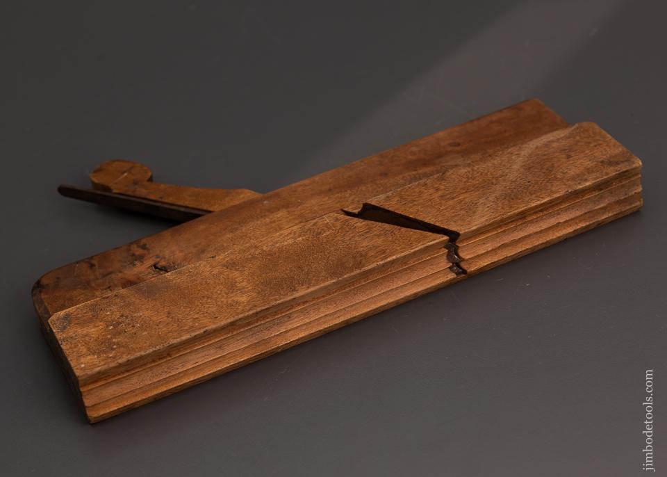 Crisp One inch Wide Cluster Bead Molding Plane by JO, FULLER PROVIDENCE circa 1772-1822 - EXCELSIOR 101378