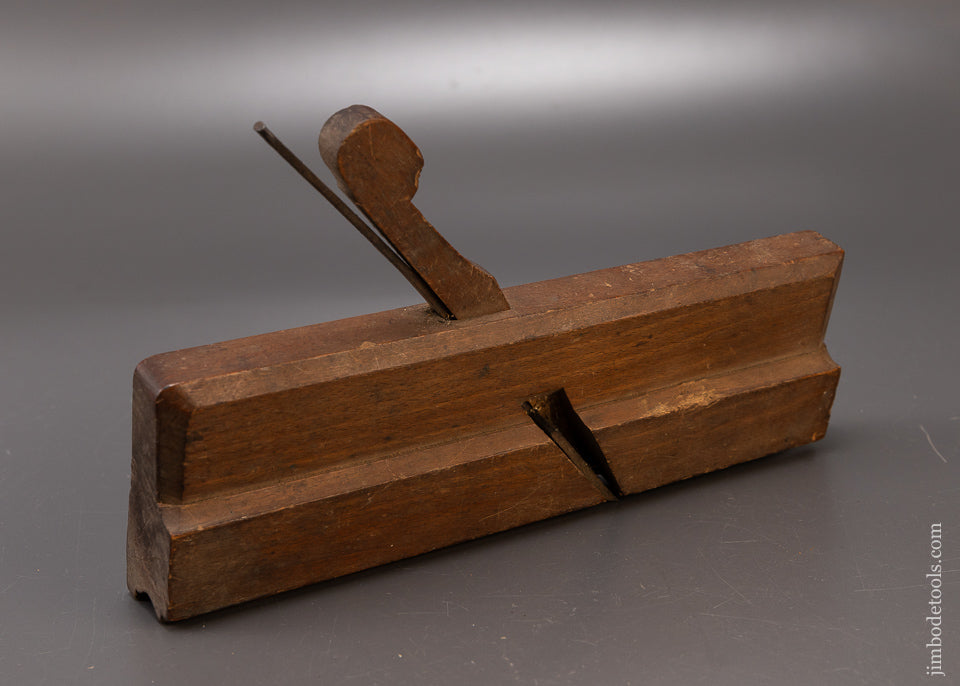 Crisp C.E. CHELOR LIVING IN WRENTHAM 18th Century Moulding Plane - EXCELSIOR 110345