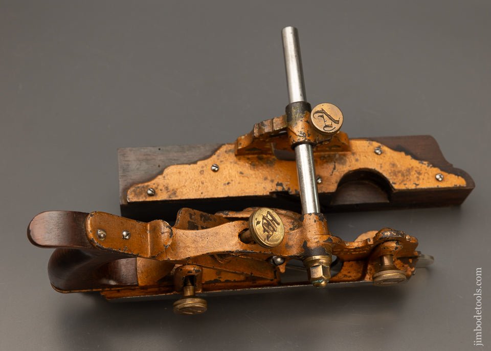 Golden M.C. MAYO’S IMPROVED PATENT Plow Plane with 22 Original Irons - EXCELSIOR 110688