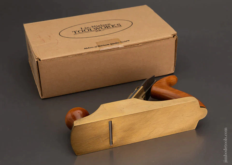 LIE NIELSEN No. 4 Bronze Smooth Plane in Original Box - 104044